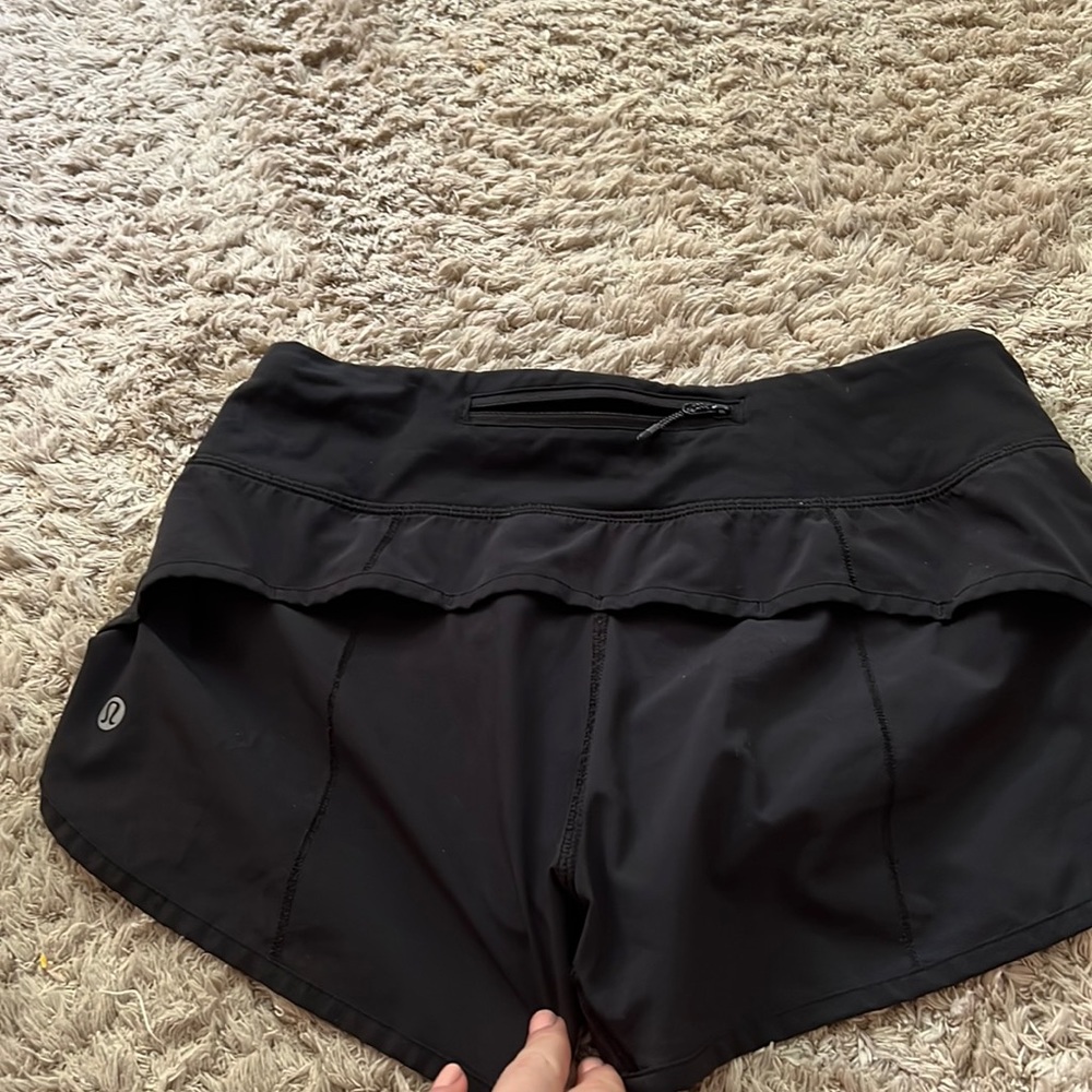 Lululemon speed shorts size 2